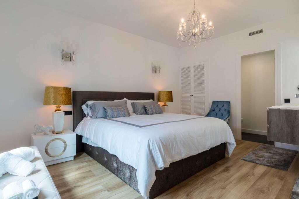 Puerto Banus Second Line, Luxury Apartement Marbella Luaran gambar