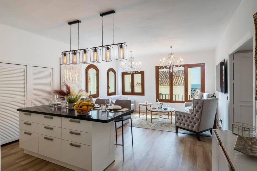 Puerto Banus Second Line, Luxury Apartement Marbella Luaran gambar